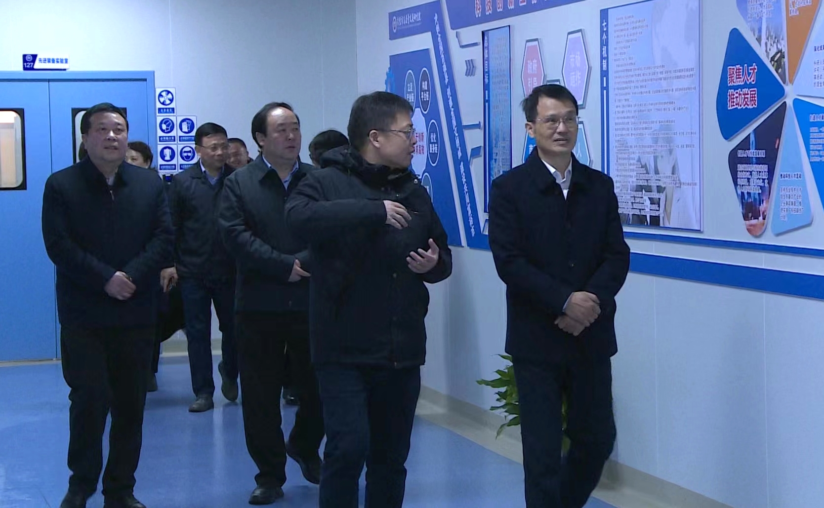 1679618656726012671.jpg 1679618656726012671.jpg