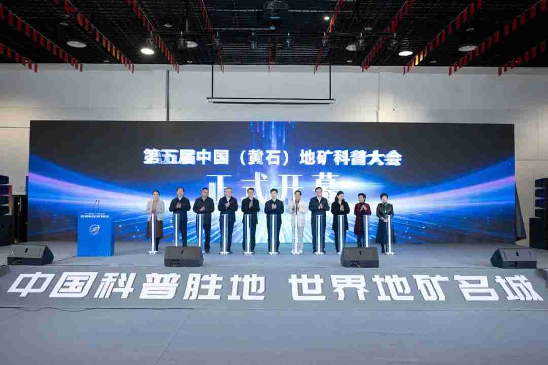 1701076622044071424.jpg 95fc02c5ce9c90de6a1a2fc1522cc9b5.jpg