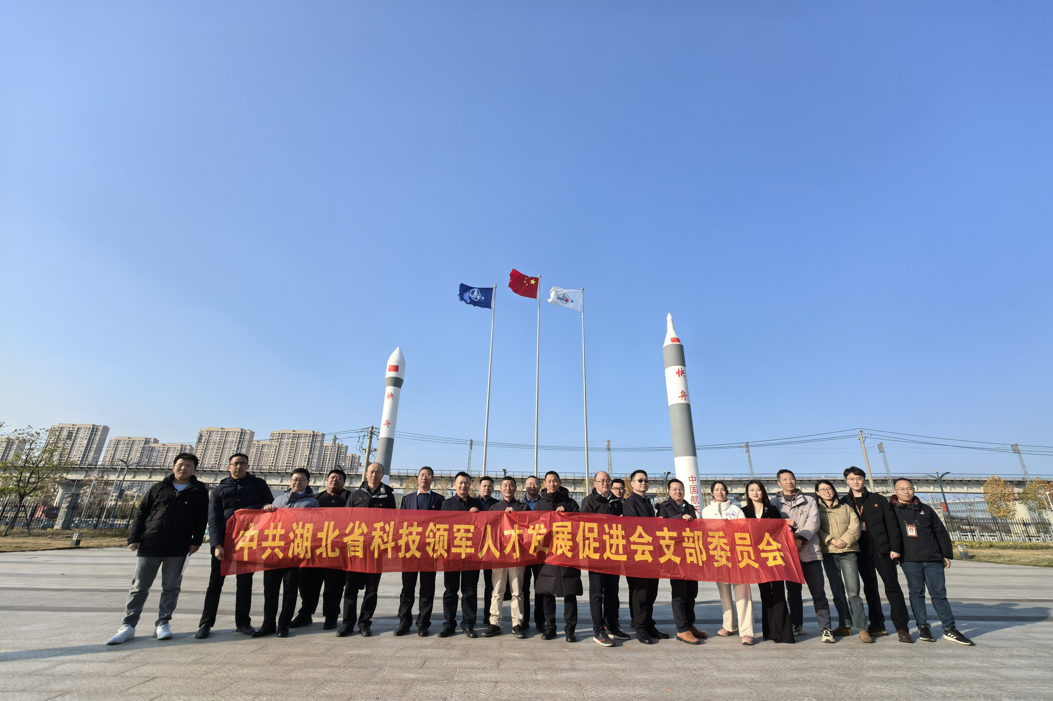 1734420026762090988.jpg 17343332537711AA.jpg