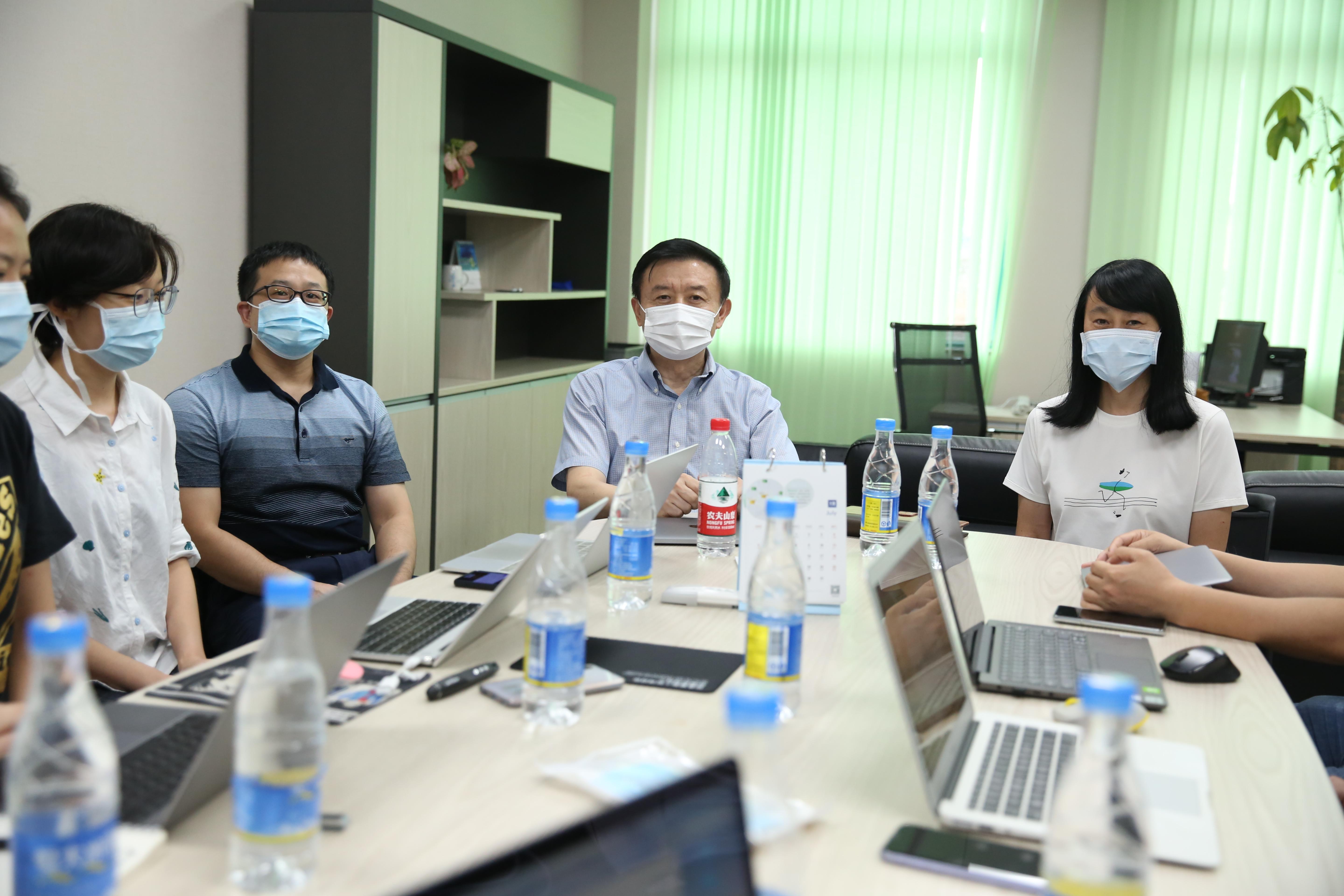 1737441654542096946.jpeg 工作站日常01.jpeg