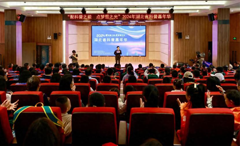 1742798360044018220.jpeg 007dac1f67a1400ea461ee78e068c9c5~tplv-tt-origin-web_gif.jpeg