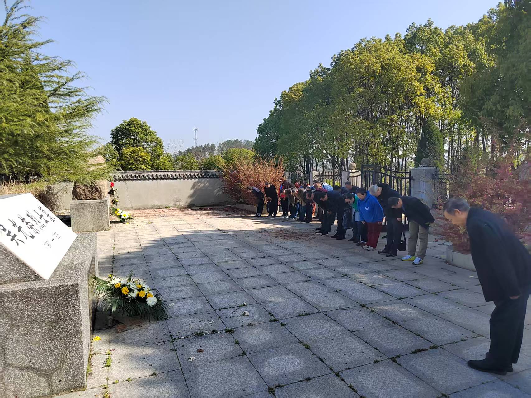 1742868465122020763.jpg 640 (3).jpg