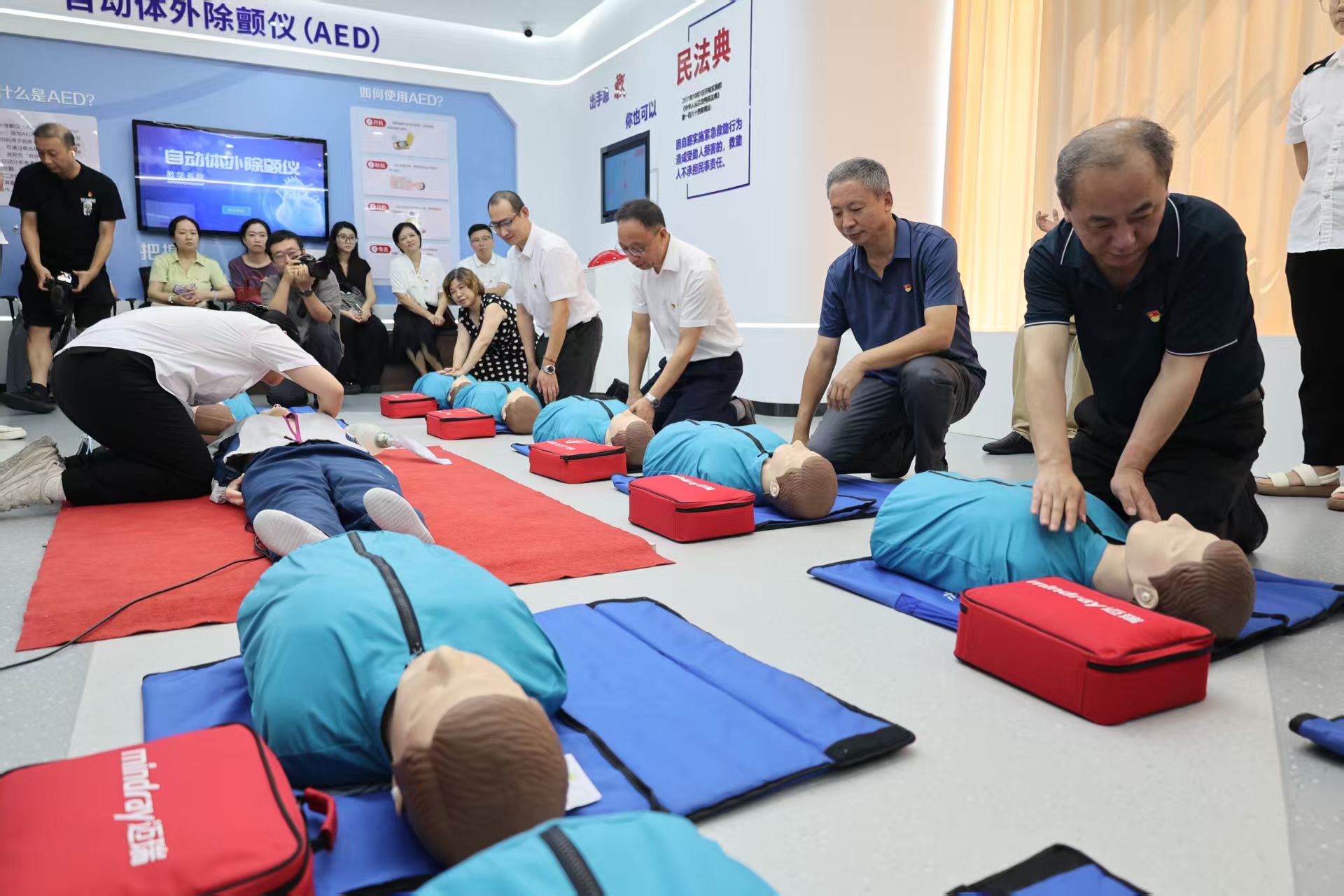 1756255862792084370.jpg mmexport1756255586523.jpg