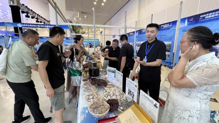 1756691211087067236.png 4.png